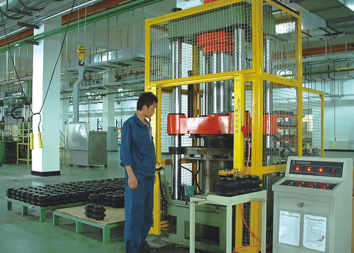 Guangzhou Guomat Air Spring Co., Ltd. lini produksi pabrik